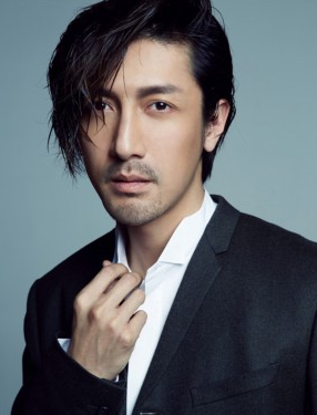 张鲁一