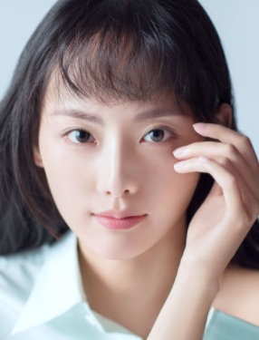 张嘉倪