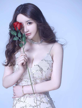 姜彦希