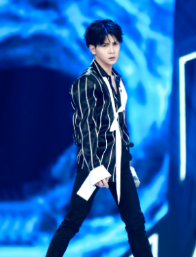 李晨阳
