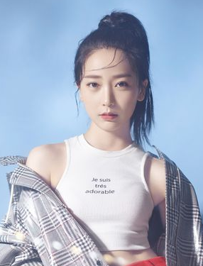 费伟妮