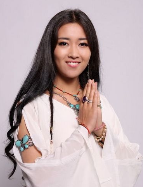 央吉玛