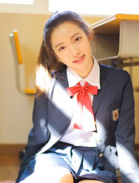 张婕