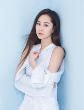 李东艾